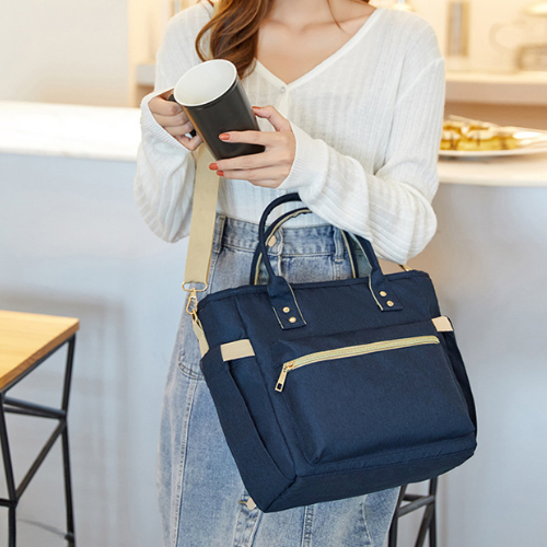 sac isotherme bandouliere femme repas