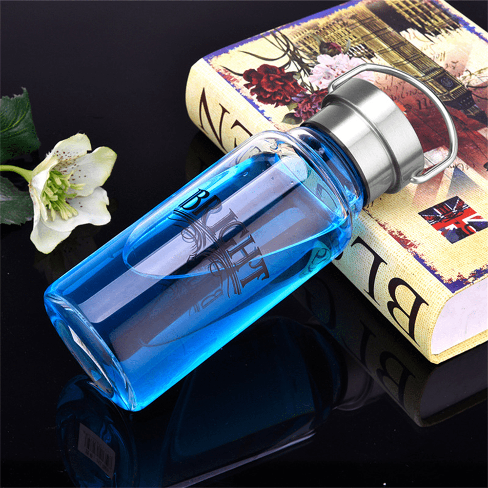 gourde en verre eau coloree