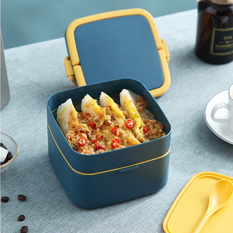 lunch box isotherme carre avec poulet