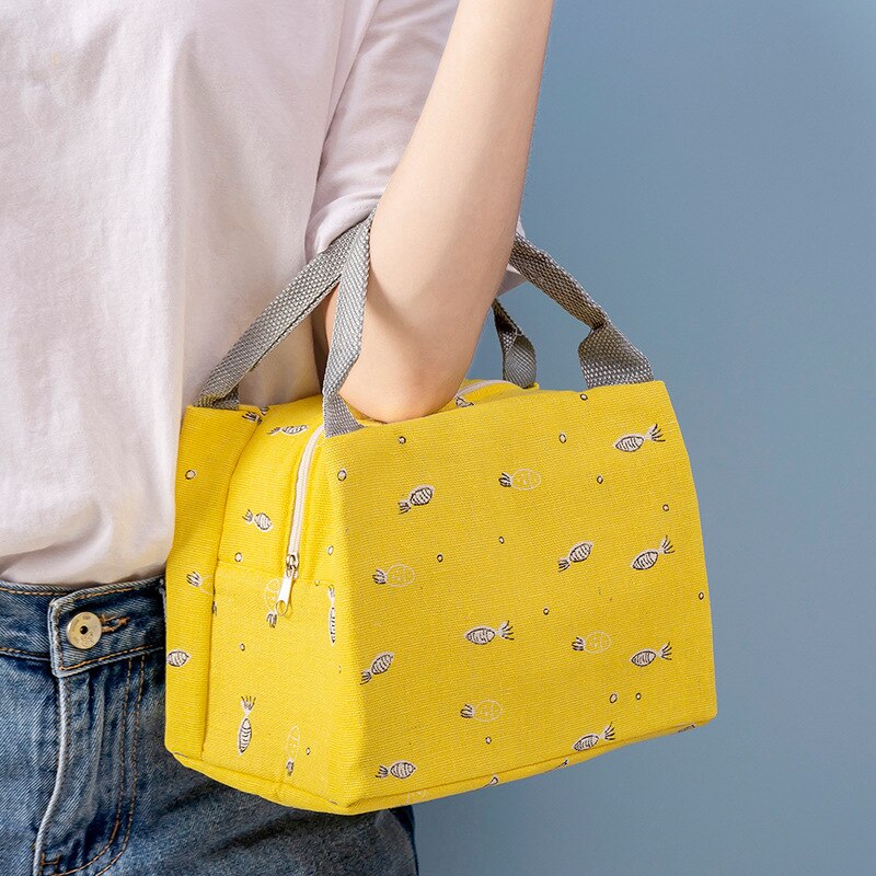 mannequin sac isotherme repas jaune