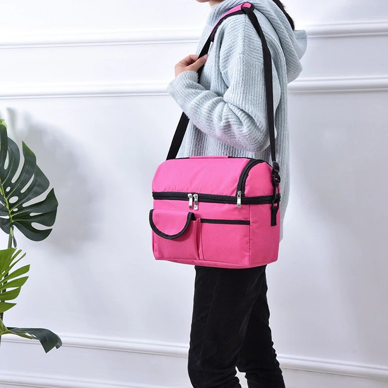 mannequin avec glaciere souple rose de 10 litres