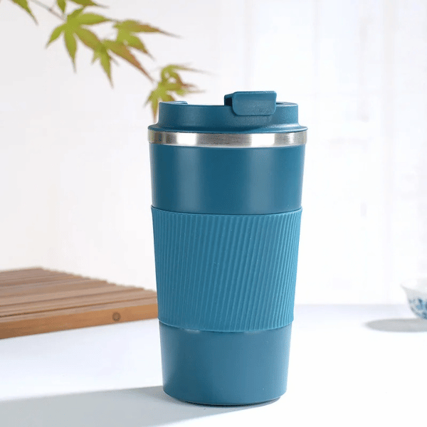 mug isotherme café couleur bleu