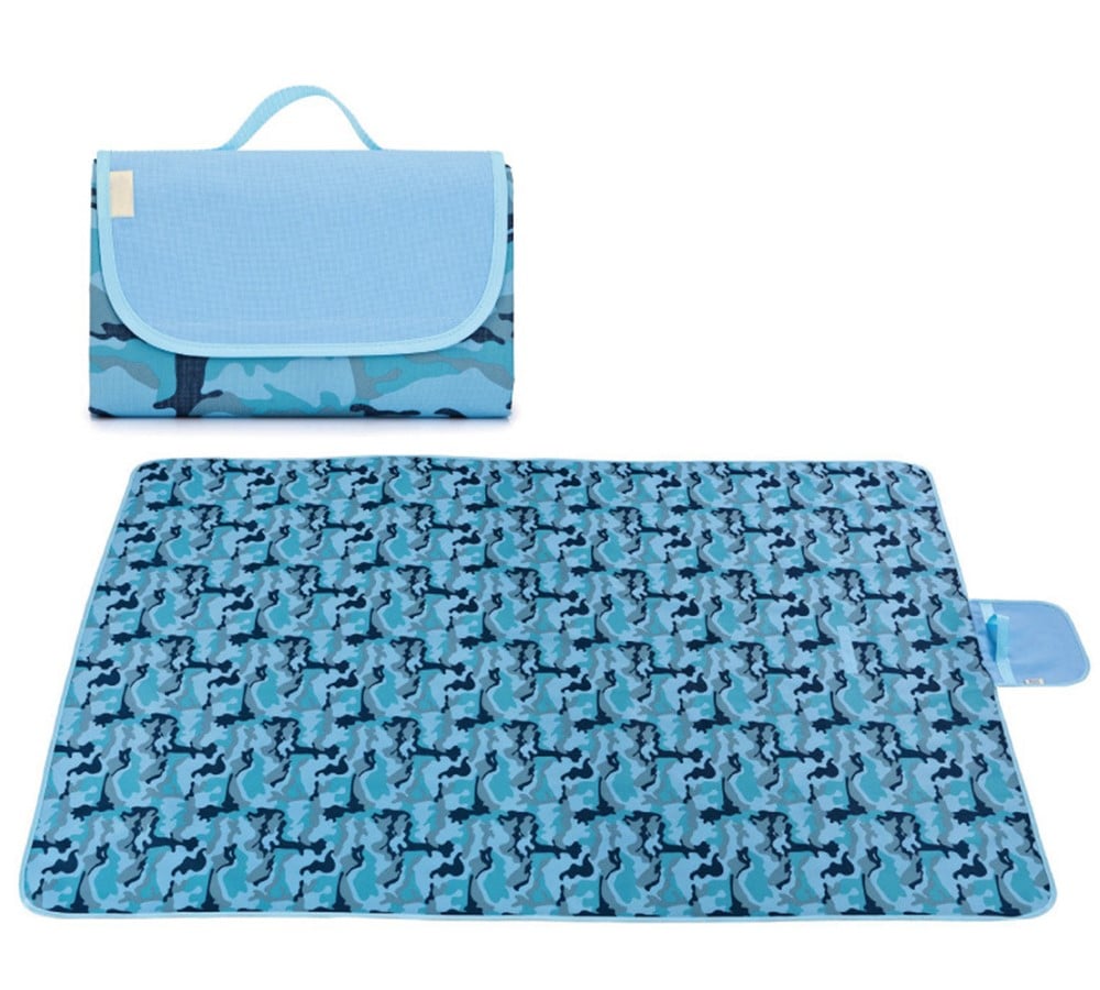 tapis picnic ouvert camouflage bleu